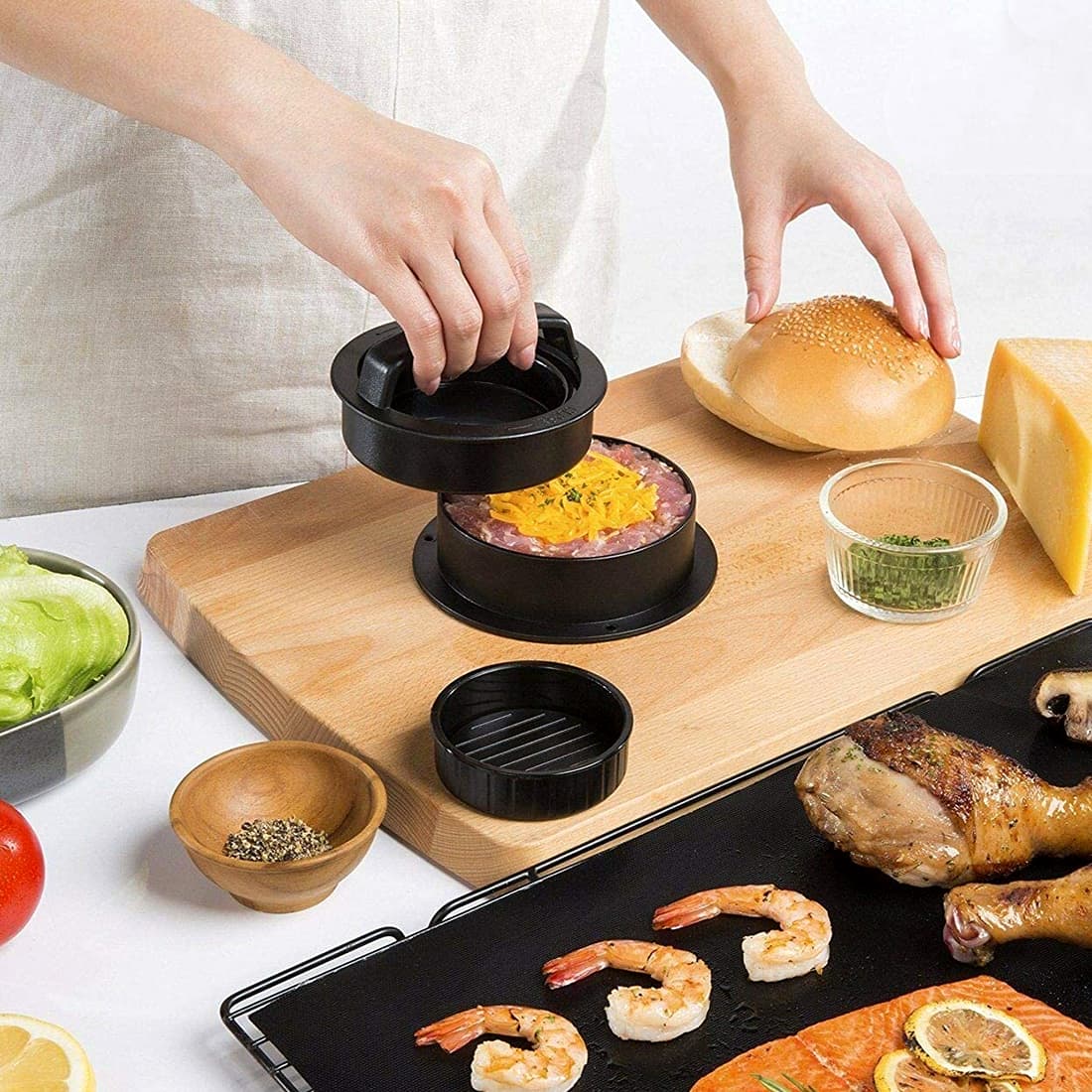 ReignSword Burger Press with Wax Patty Papers, 3-in-1 Non-Stick Hamburger Press Patty Maker, Different Sizes Hamburger Patty Press Mold for Stuffed Burger, Regular Burger Patties - 5