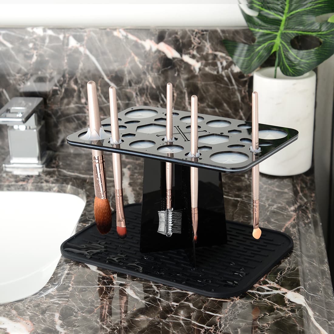 28 Hole Makeup Brush Drying Rack with Mat Keep Countertop Drying, Folding Makeup Brush Holder, Air Tree Tower Stand Organizer Comes with Mat - 5
