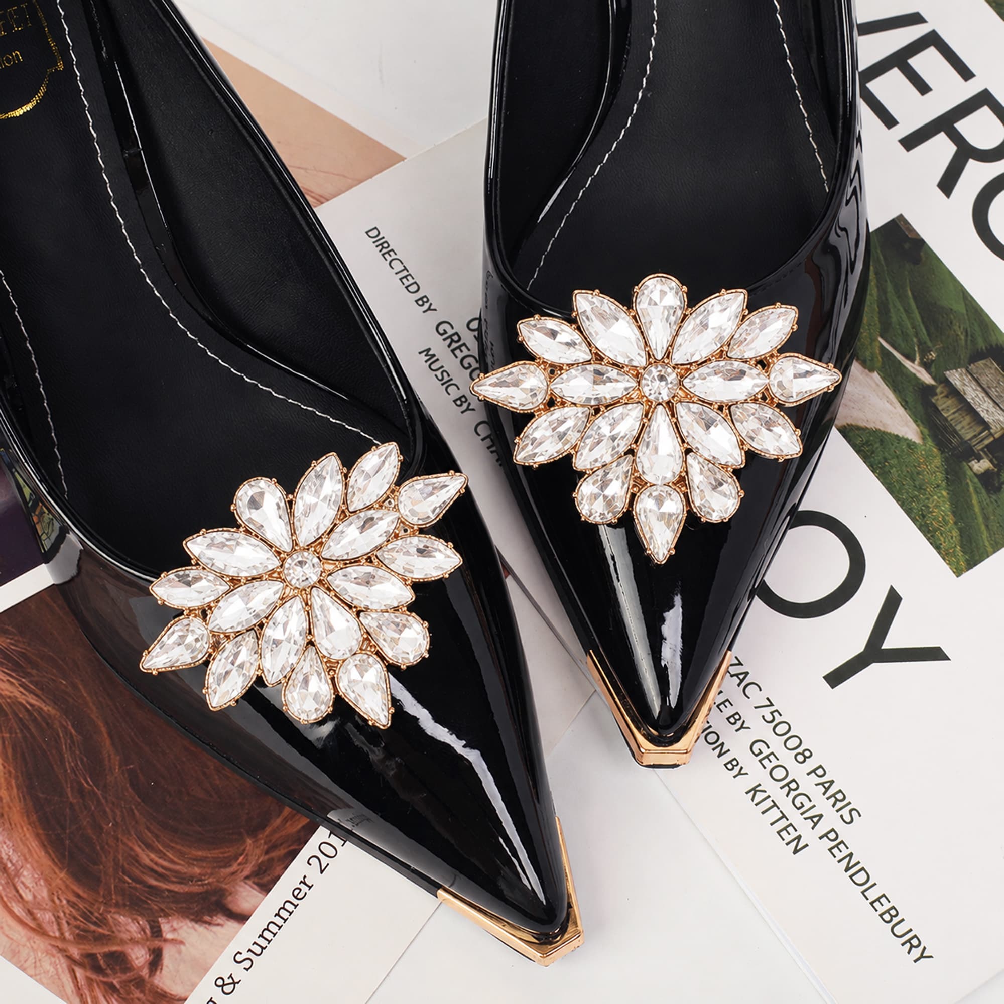 ReignSword 4 Pcs Rhinestone Shoe Clips, Detachable Pearl Bow Shoes Charms, Elegant Crystal Buckles for Women Dress Shoes, Shoe Decorative Accessories for Wedding Prom Party (Gold) - 4